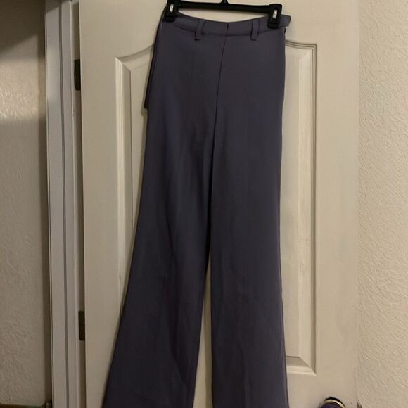 Clinq a Sept Kent Pant in Lilac Grey - Picture 13 of 13